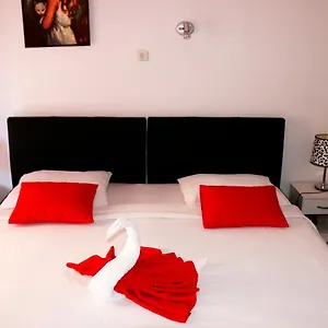 3* Gostinjska kuća And Stambuk